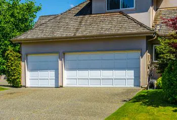 Golden Garage Door Service Smithfield, RI 401-324-4036 - custom-cont-gdr-18m
